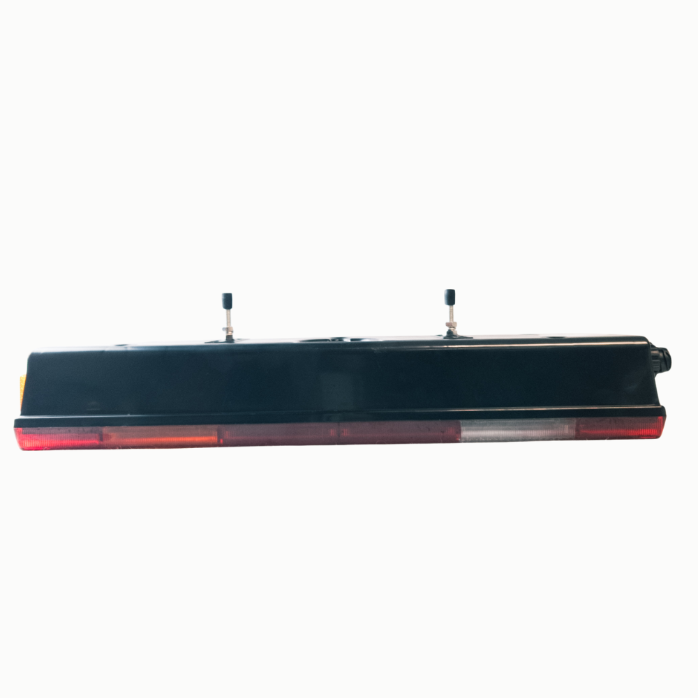 6-Chamber Ribbed Rear Lamp for Mercedes Actros