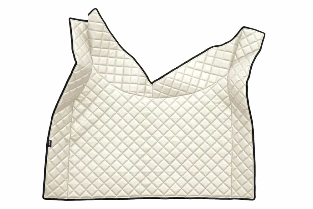 Quilted Faux Leather Floor Mat for Volvo FH4, FH5 Automatic (from 2013)